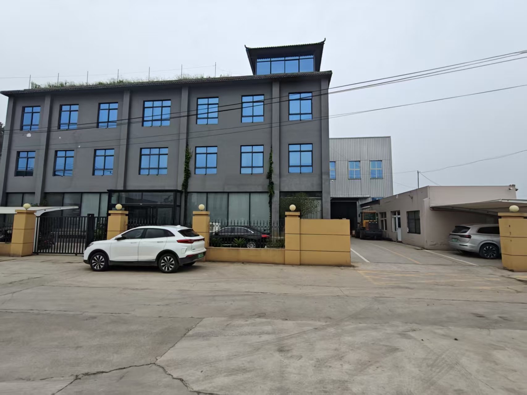 Fabrik 1