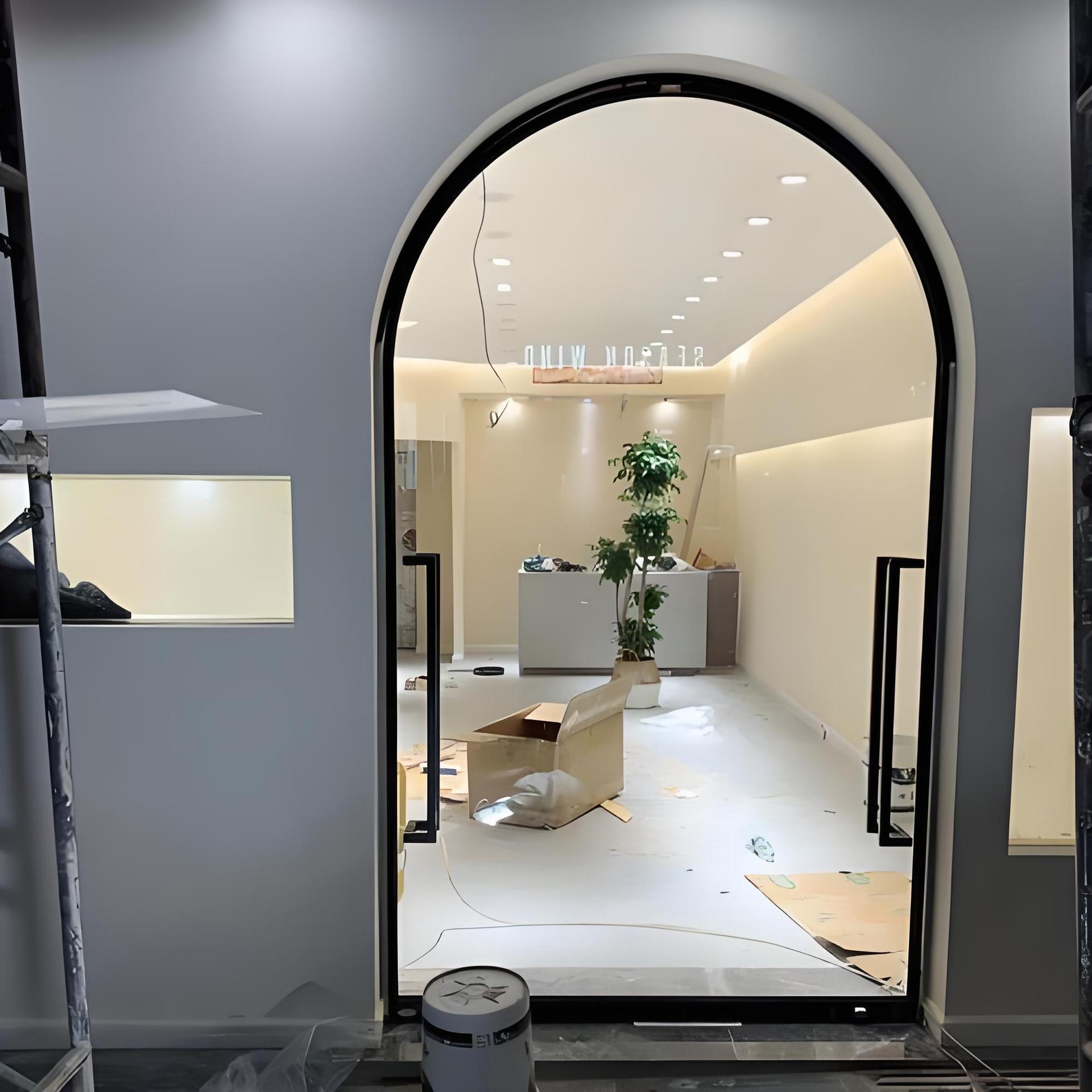 Premium 360° drejedørssystem med kraftig aluminiumslegering, moderne design til luksushoteller, boutique-indgang til indkøbscenter