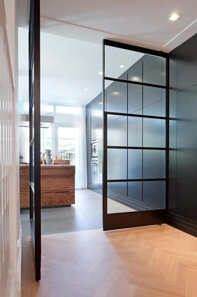 CBMMART New Design French Style Steel Frame Glass Swing Door Pivot Door Frameless Glass Door